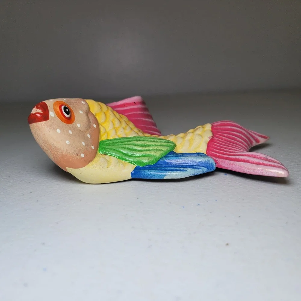 Small Painted Ceramic‎ Fish Wall Hang Decor Mexican Vintage Colorful Folk Art